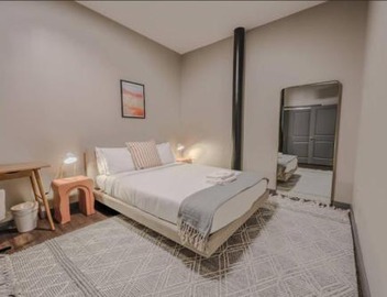 Chic Modern 2 bed Apartment with Exposed Brick 2