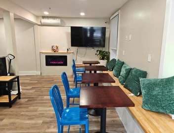 I Street Capsule Hostel 4