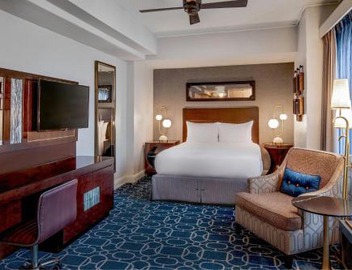 Hotel Adagio, Autograph Collection 3