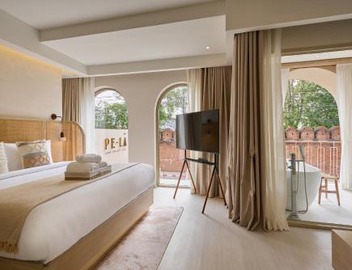 PE-LA Thapae Boutique Hotel 3