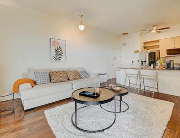 Ocean View Suite by Convention Center & Beach 3