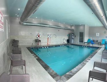 avid hotel Harrisburg NE - Hershey Area by IHG 4