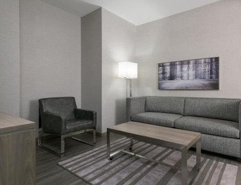 AC Hotel by Marriott Boston Cambridge 4