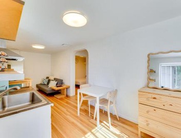 5 Mi to Dtwn Los Angeles: Apt w/Outdoor Space! 3