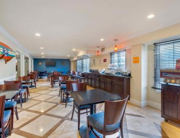 Best Western Plus Marina Shores Hotel 2