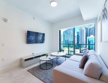 Central Brickell Condo Walk to Shops & Dining 2