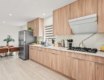 Stylish New Home Bright Modern & Fully Stocked 3