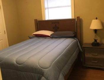 3 bedroom Cozy vacation rental near airport 3