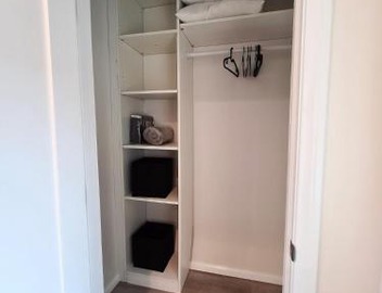 Prime LA 2 bedroom & 3 bath home Beverly Hills adj 3