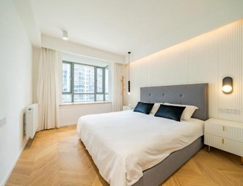 Molly House-Near People's Square,Nanjing West Road Subway, 3-Bedrooms with Elevator,2 bathrooms 1bathtub Apart ment 5