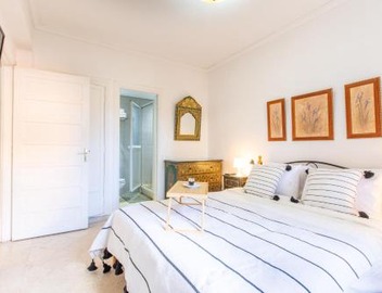 Romantic Retreat next to M avenue 5