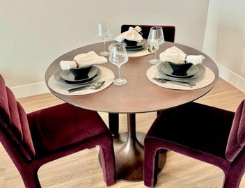 Cozy Large 1 Bedroom Condo by UCLA 3