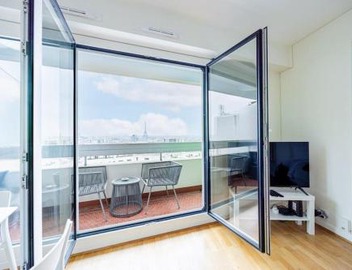 Montparnasse - Vue Tour Eiffel - Balcon 4
