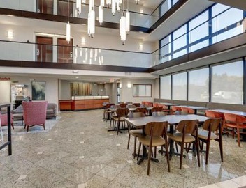 Drury Inn & Suites Charlotte University Place 4