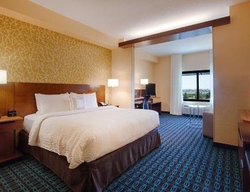 Fairfield Inn & Suites by Marriott Clearwater Beach 5