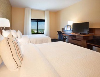 Fairfield Inn & Suites by Marriott Clearwater Beach 2