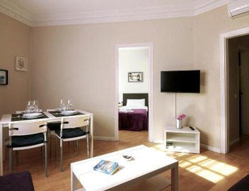 Classbedroom Barcelona Sagrera Apartment 3