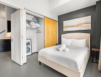 Furnished Loft Style Apartment in Southend 5