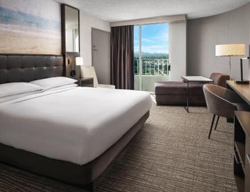 Warner Center Marriott Woodland Hills 4