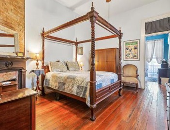 Garden District Bed and Breakfast 2