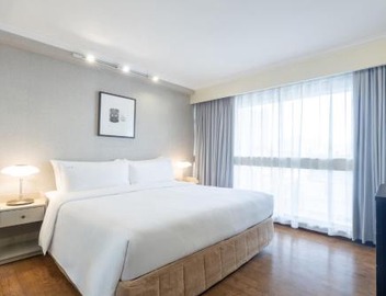 Holiday Inn Golden Mile by IHG 2