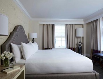 The Mayflower Hotel, Autograph Collection 4