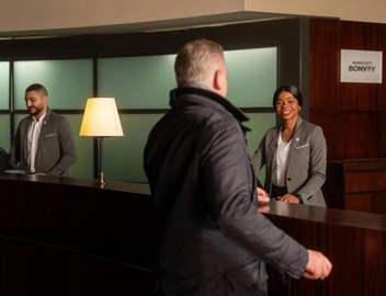 Sheraton Paris Charles de Gaulle Airport Hotel 3