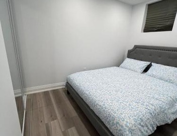 Cozy 2 Bedrooms Modern Basement Suite with Private entrance, Kitchen and parking 5