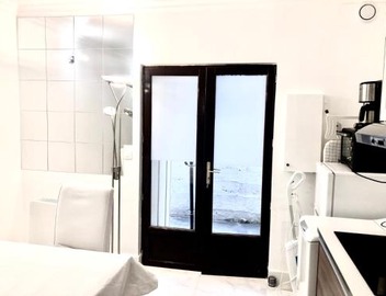 Apart Cosy Parisien -Rue St Charles - Near Beaugrenelle -Tour Eiffel-Ecole Cordon bleu 75015 PARIS Bel emplacement ! 2