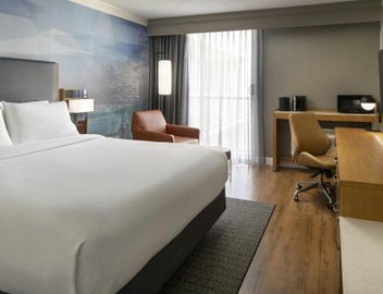 Courtyard by Marriott Long Beach Downtown 4