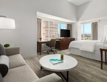 The Westin Long Beach 4