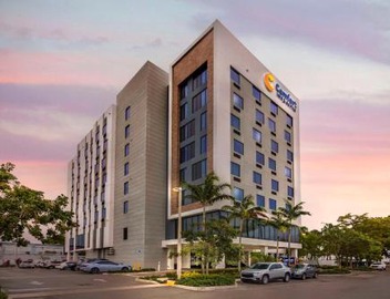 Comfort Inn & Suites Miami International Airport 5