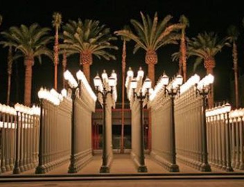Bright & Spacious in Iconic LA Neighborhood Free parking - 10mins to Cedars 4