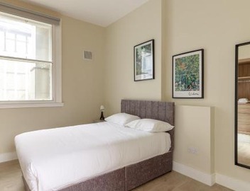 Dublin Castle Suites 4