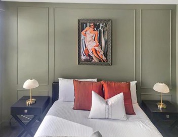 Penthouse Living Premium Location 2