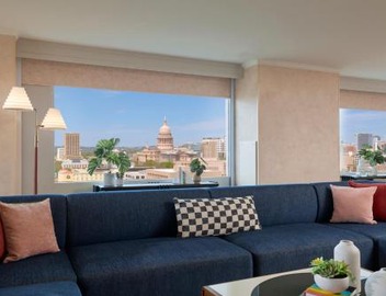 Renaissance Austin Downtown Hotel 4