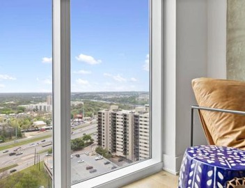 20th FL 1BR - Heated Pool - Gym - Bar - Balcony 2