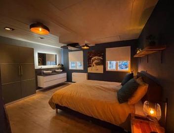 Poellodge XL, houseboat met whirlpool en sauna 2