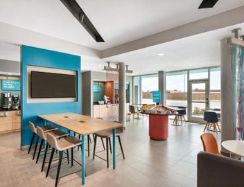 avid hotel Harrisburg NE - Hershey Area by IHG 3