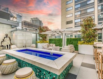 AZUR Legacy Collection Hotel 2