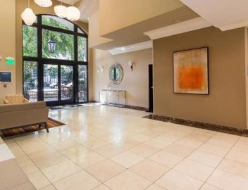 Holiday in LA - 1br with Free parking, Laundry, Pool 5