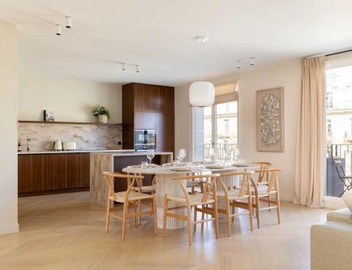 Spacious & Modern Property - Eiffel Tower 4
