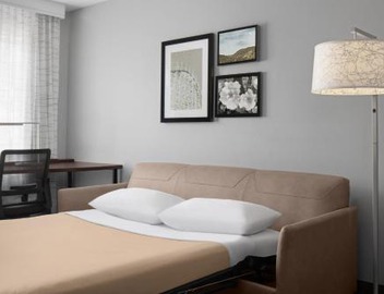 Residence Inn by Marriott Santa Clarita Valencia 5