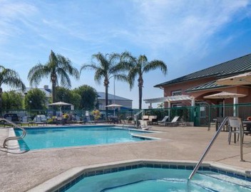 Residence Inn by Marriott Santa Clarita Valencia 2