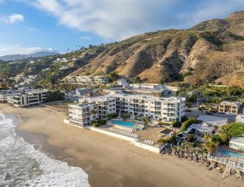 Aqualina Best View in Malibu by Stay Awhile Villas 3