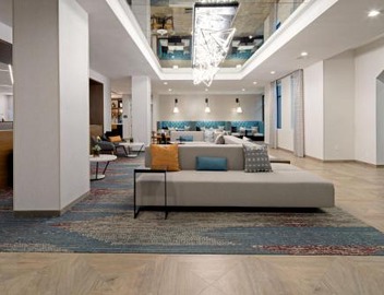 Residence Inn by Marriott Valencia 5