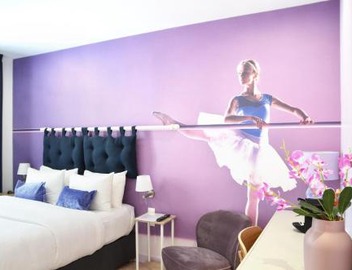Glam's Hotel 3