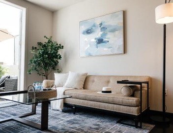 Lovely 1 BD in West Hollywood 4