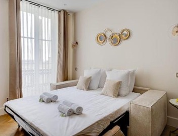 Stunning Family Flat - Grands Boulevards - with AC 5