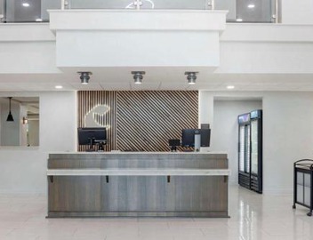 Comfort Inn & Suites New Orleans Airport North 4